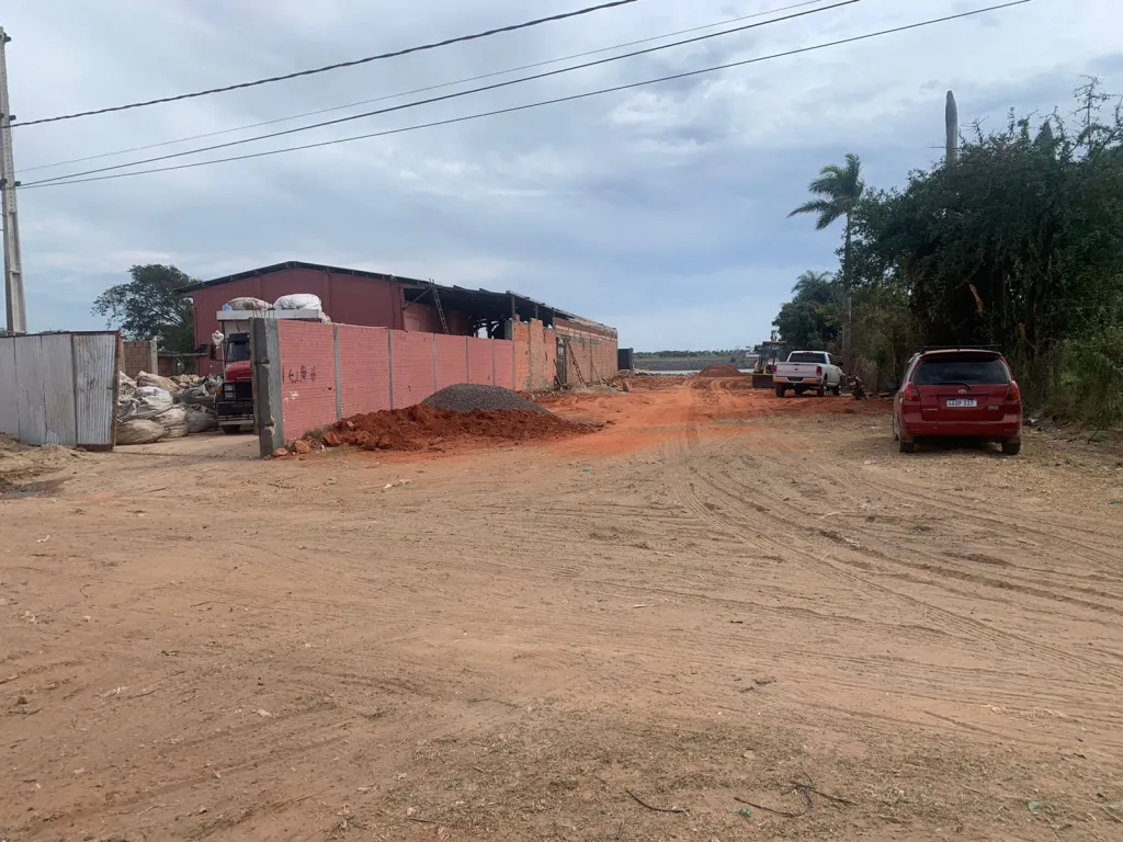 HERMOSO TERRENO LINDANDO CON EL RIO PARAGUAY EN REMANSO II — foto 2