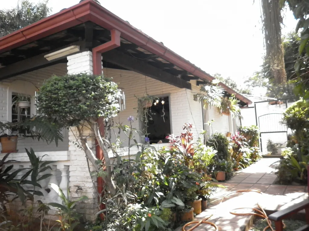 Vendo hermosa casa en Mariano R. Alonso Barrio Remanso — foto 2
