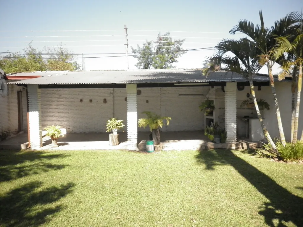 Vendo hermosa casa en Mariano R. Alonso Barrio Remanso — foto 3