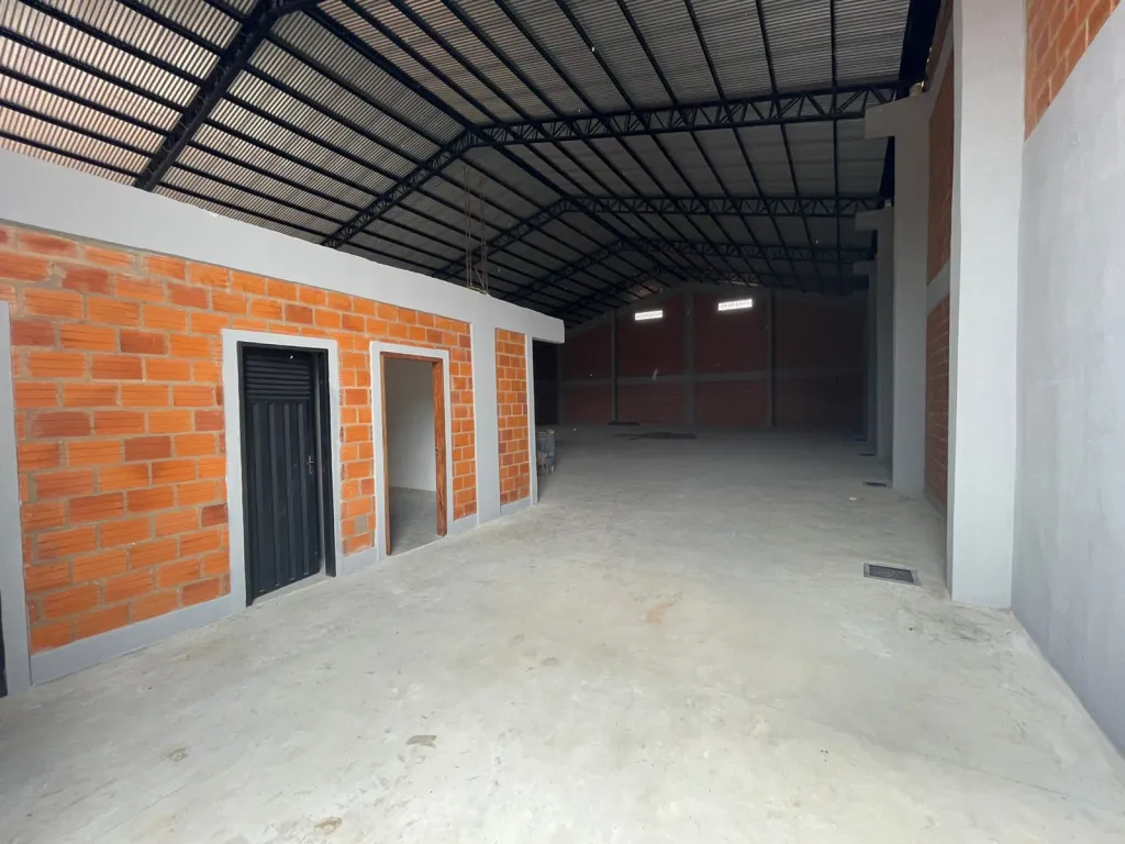 Alquilamos deposito en Loma Pyta — foto 2