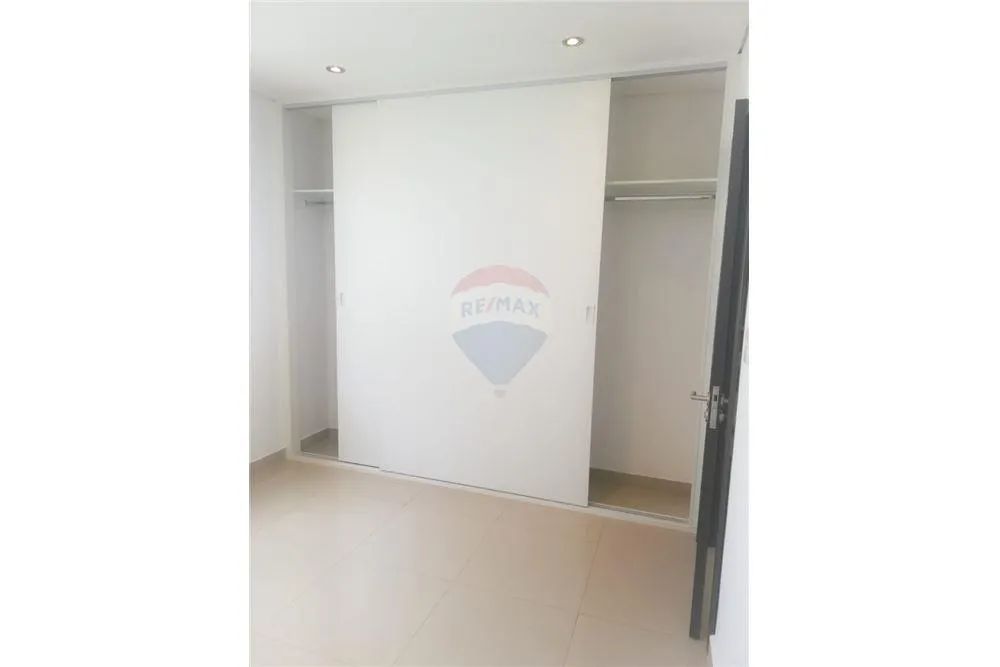VENDO DUPLEX EN EL BARRIO CERRADO LOS MANANTIALES LUQUE — foto 2
