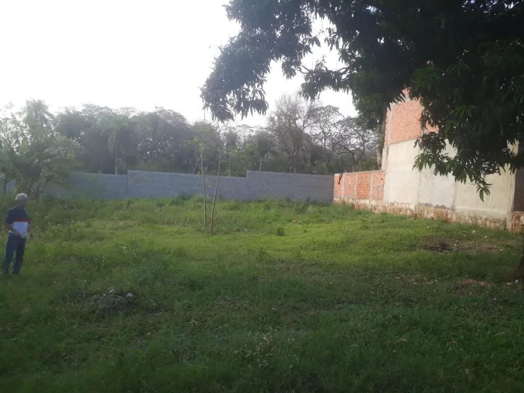 Vendo terreno en Luque — foto 2