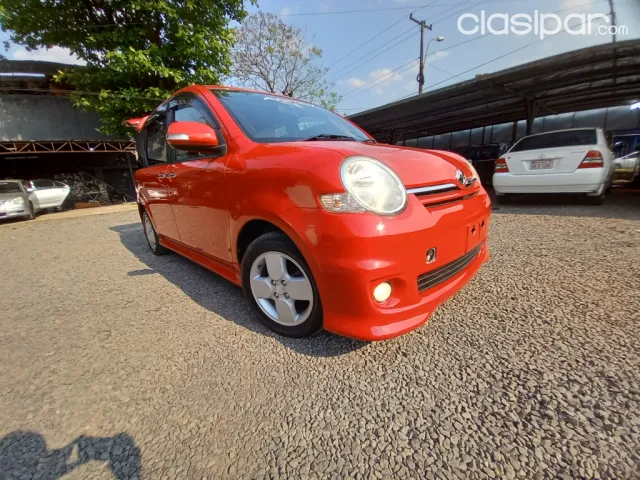 Toyota Sienta 2006 - foto 2