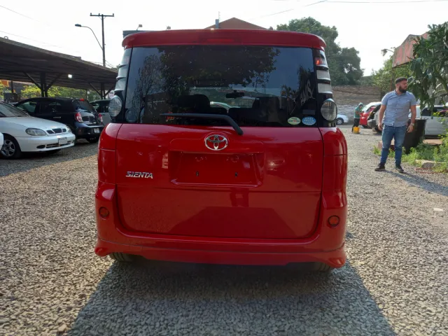 Toyota Sienta 2006 — foto 6