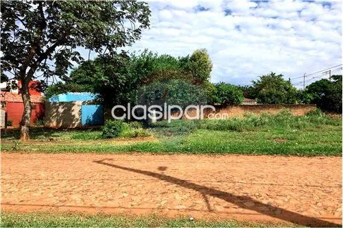 Oferta, terreno ubicado en esquina zona luque. — foto 2