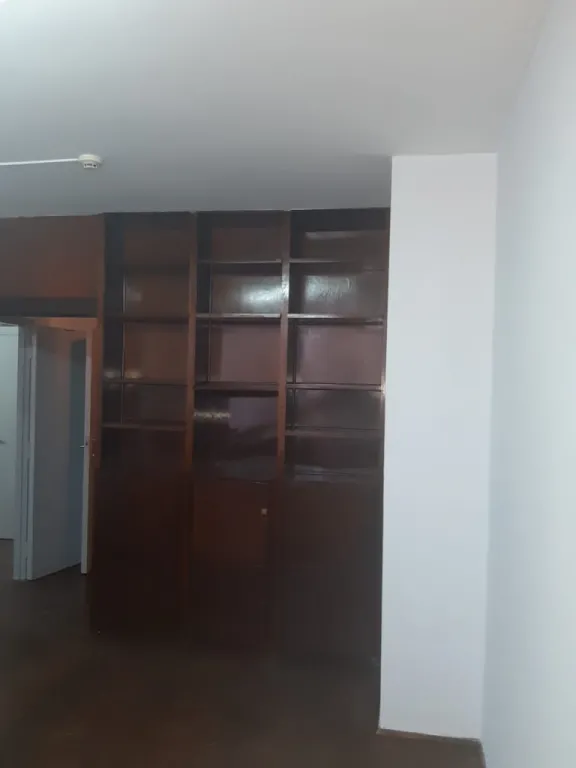 ALQUILAMOS OFICINAS SOBRE 14 DE MAYO - EDIFICIO ZODIAC - CENTRO DE ASUNCION — foto 2