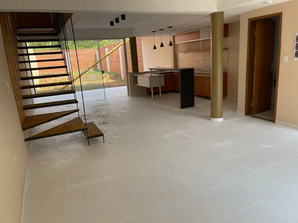 Vendemos Duplex zona Yacht — foto 2
