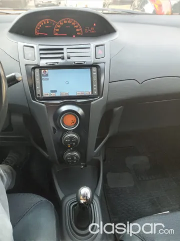 Toyota Vitz 2008 — foto 8