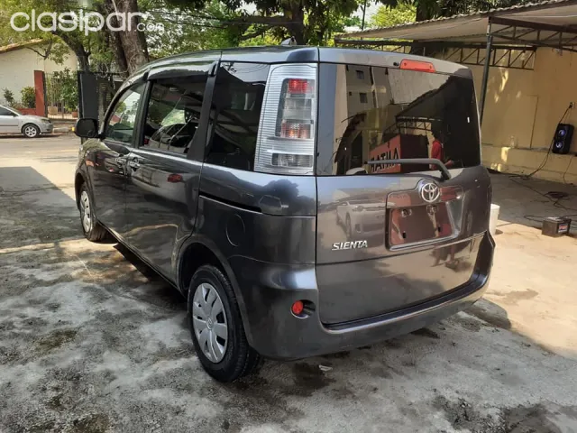 Toyota Sienta 2012 — foto 6