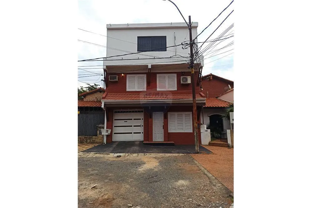 ¡VENDO CASA! - BARRIO MARISCAL LÓPEZ - ASUNCIÓN. — foto 2