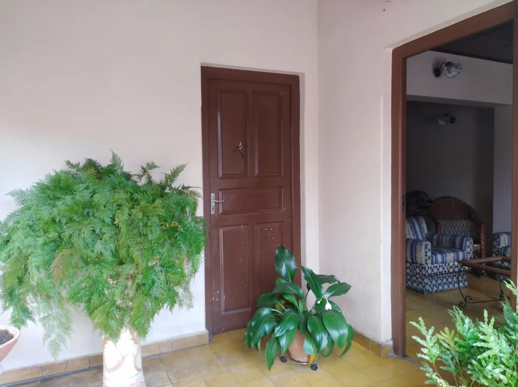 VENDO CASA SOBRE ANA DÍAZ‼️ — foto 2