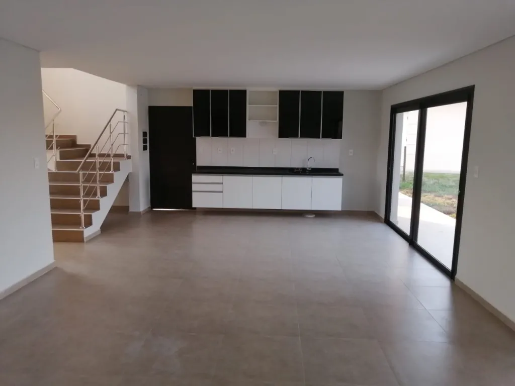 RESIDENCIA EN CONDOMINIO CERRADO — foto 3