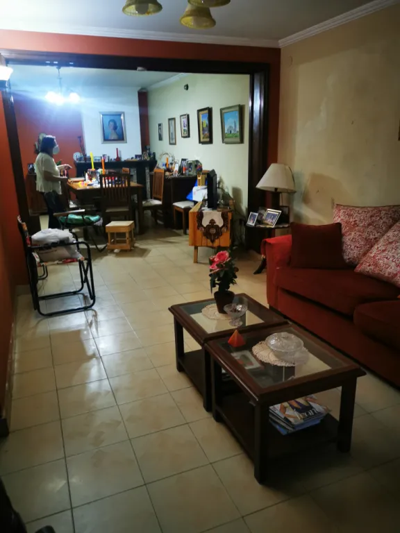 Vendo B° Los Laureles Duplex y Departamento — foto 3