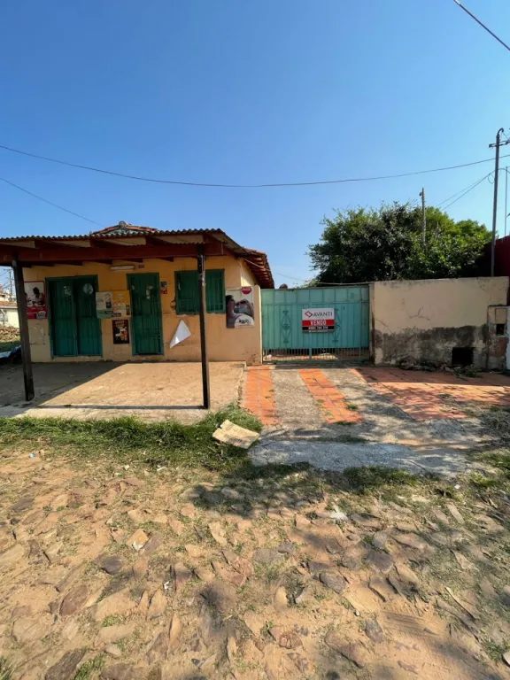 VENDO EN FERNANDO DE LA MORA CASA A DEMOLER O REFACCIONAR. ZONA NORTE — foto 3