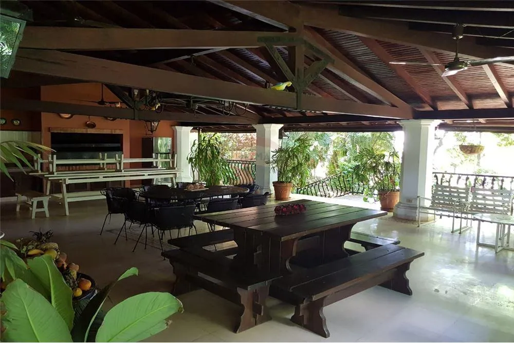 VENTA TERRENO CON HERMOSA RESIDENCIA STMA TRINIDAD 1,250,000 USD — foto 2
