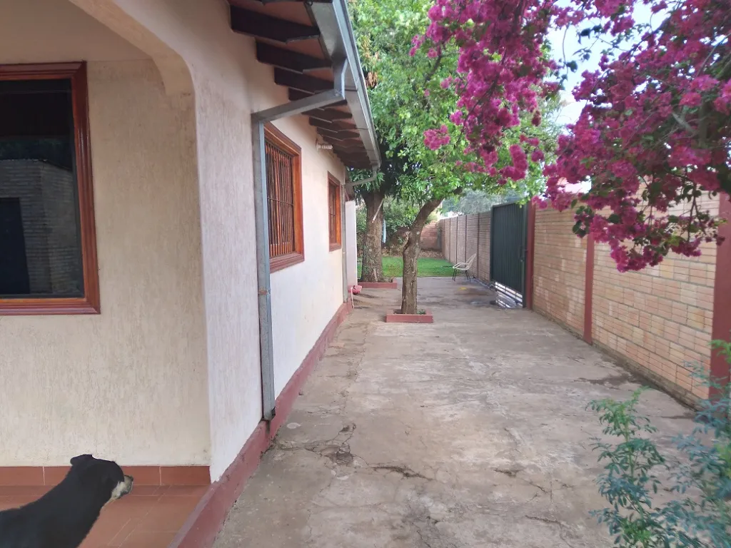 Vendo hermosa casa en san lorenzo — foto 2