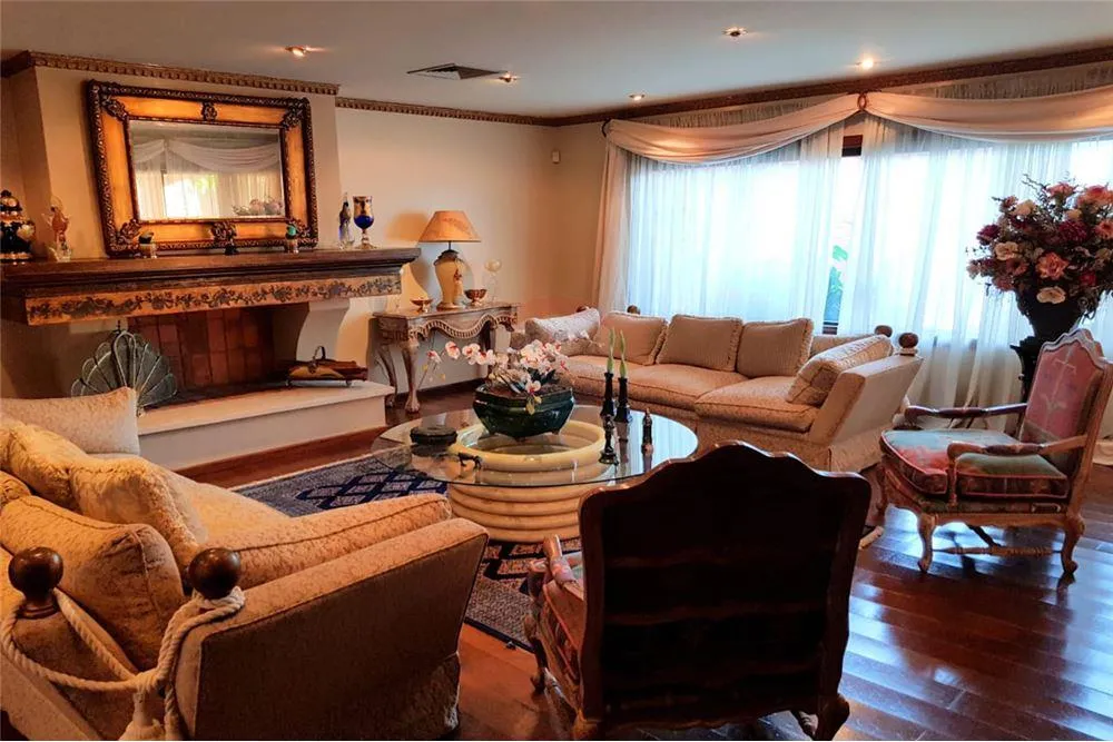 VENDO LUJOSA RESIDENCIA ZONA CENTENARIO 1,800,000 USD — foto 3