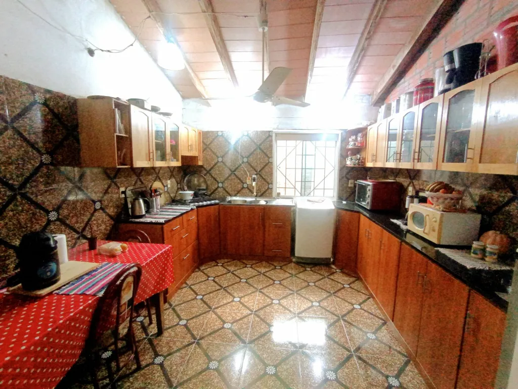 Vendo una casa en la Ciudad de Luque — foto 3