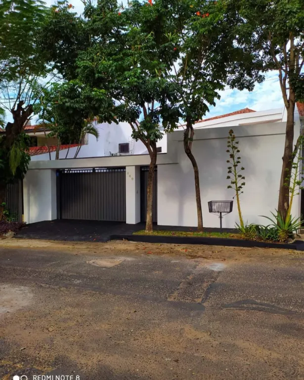 Alquilo hermosa casa, zona CENTENARIO barrio residencial el Dorado! — foto 2