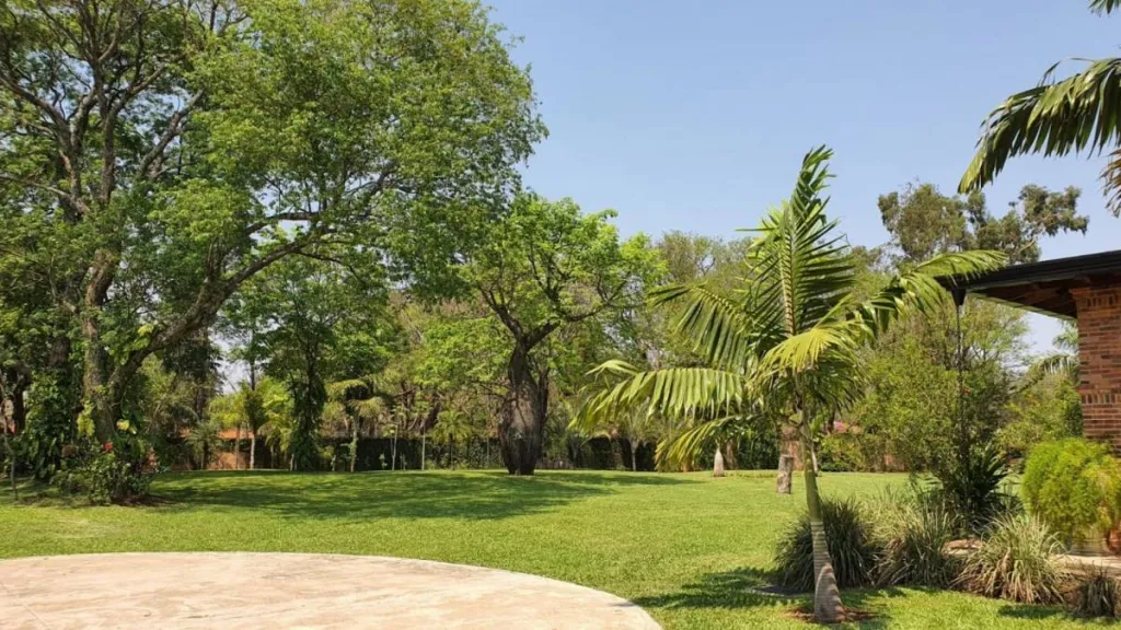 VENDO HERMOSA CASA EN URBANIZACIÓN SURUBII — foto 2