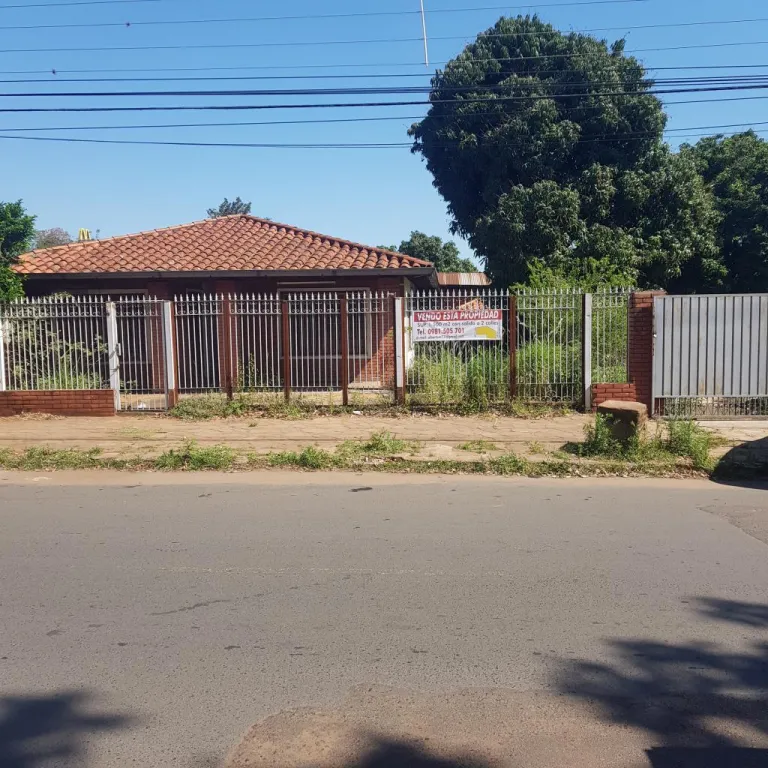 Terreno de 1.500 m2 para inversión a pasos del Shopping San Lorenzo c salida a 2 calles — foto 3