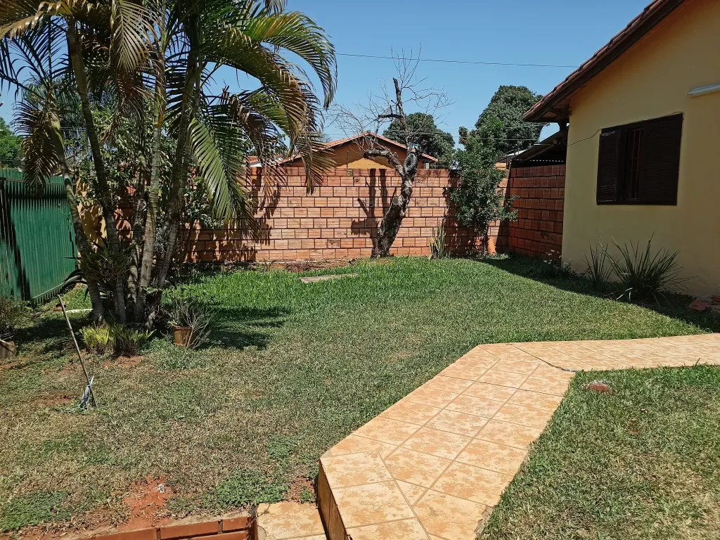 VENDO CASA EN SAN LORENZO 12X30, 4 HABITACIONES Y 3 BAÑOS — foto 3