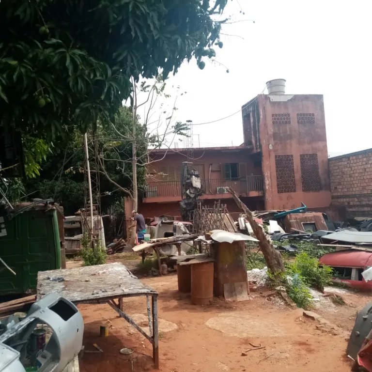 VENDO 3 PROPIEDADES JUNTAS O SEPARADAS SOBRE RUTA, CIUDAD DE SAN LORENZO, ZONA COMERCIAL — foto 3