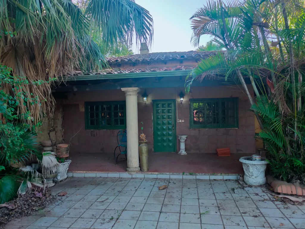 VENDO CASA 24 X 30 EN MARIANO ROQUE ALONSO — foto 3