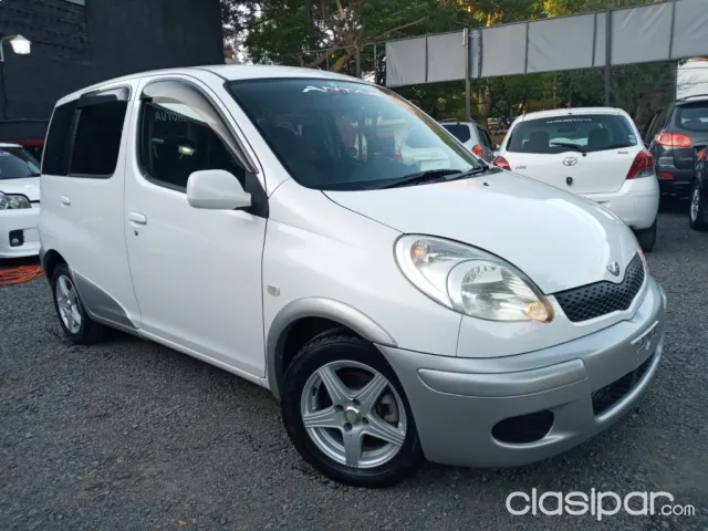 Toyota Funcargo 2002 - foto 2