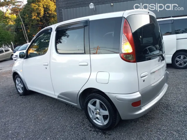 Toyota Funcargo 2002 — foto 5