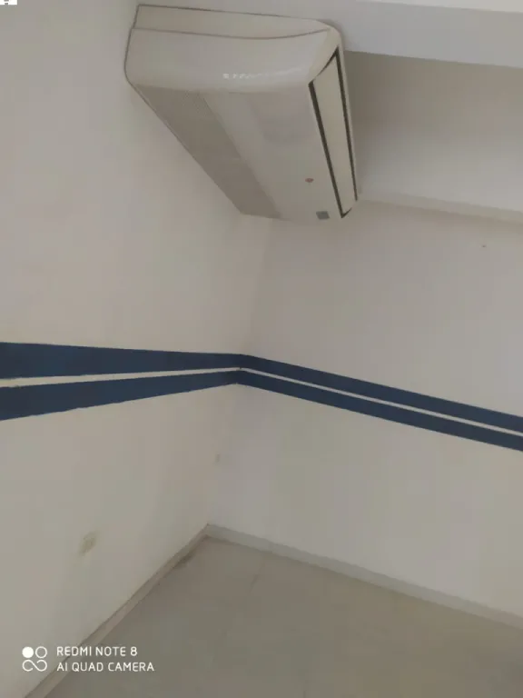 ALQUILO AMPLIO SALÓN COMERCIAL EN EL CENTRO DE SAN LORENZO cod 026 — foto 2
