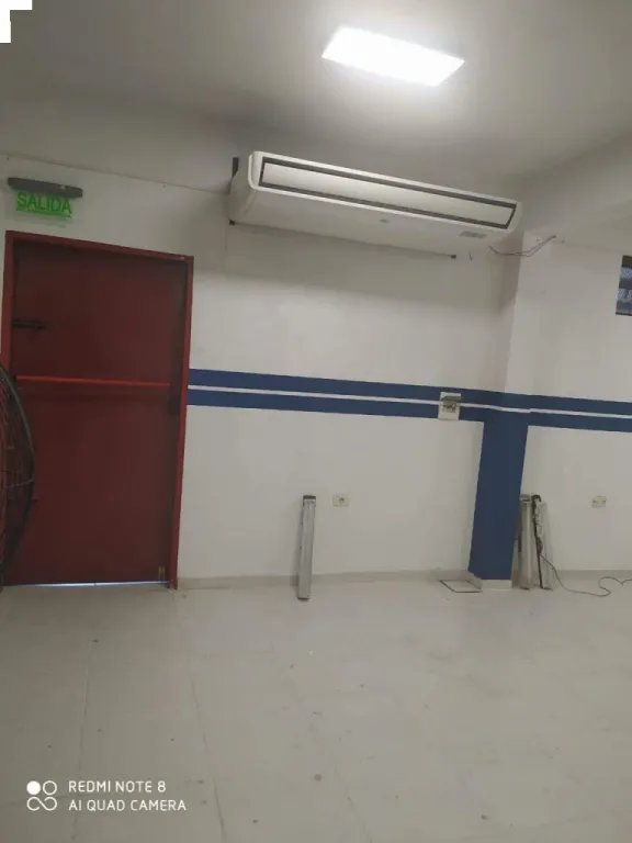 Alquilo salón comercial en centro de San Lorenzo — foto 2