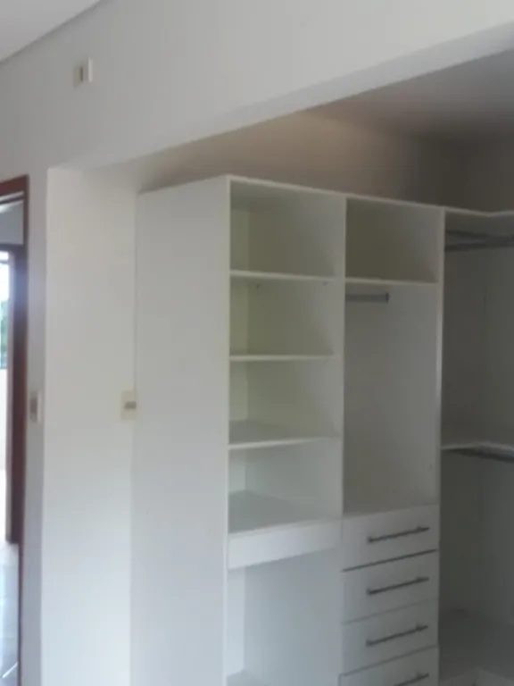 VENDO HERMOSO DUPLEX EN LAMBARE ZONA DEL YACHT COD 2725 — foto 2