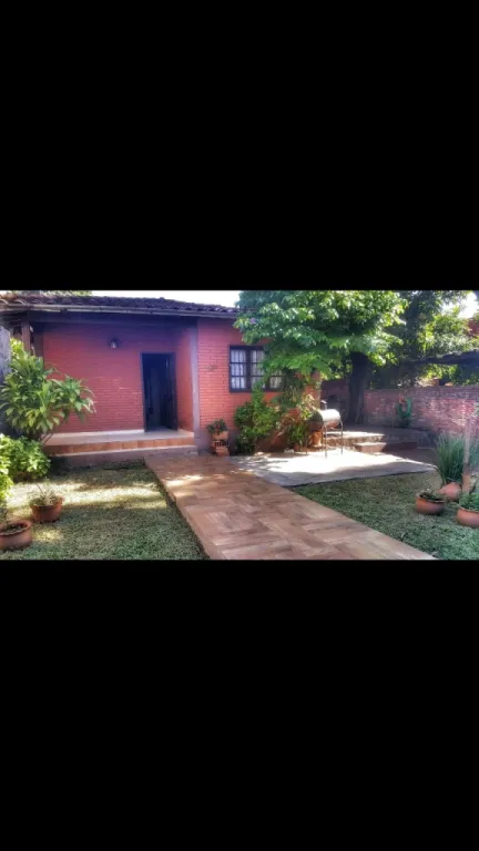Hermosa Propiedad a la Venta sobre Avda. Medicos del Chaco c Avda. Fdo de la Mora — foto 3