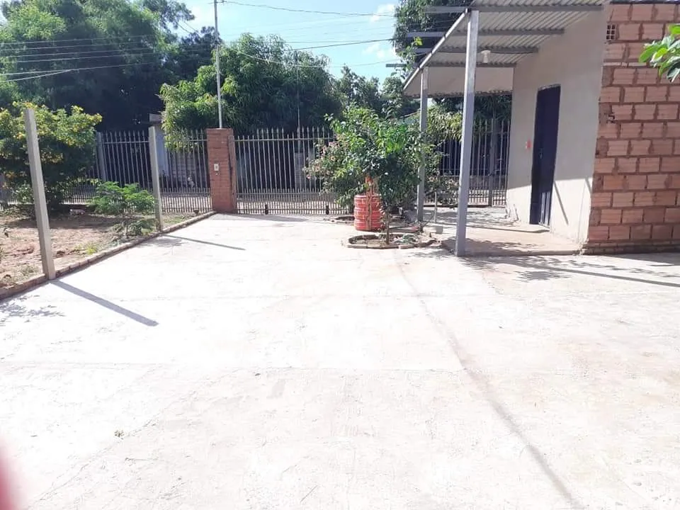 VENDO EN OFERTA!! CASA EN ITAUGUA, A CUADRAS DEL ESTADIO 12 DE OCTUBRE... COD 001 — foto 2