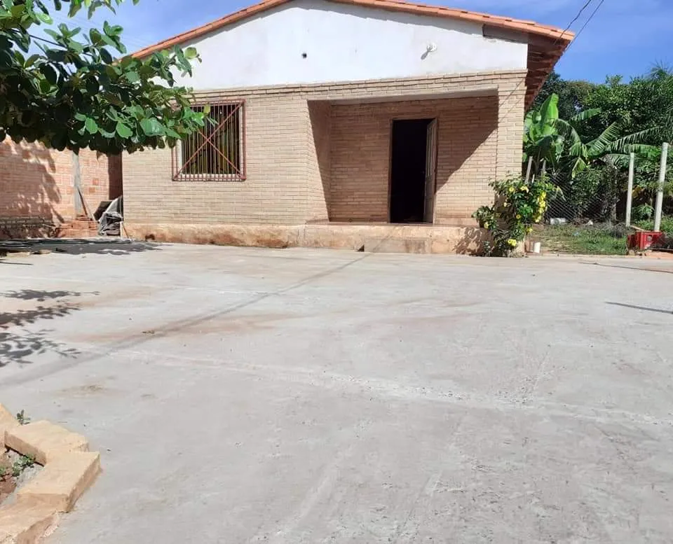VENDO EN OFERTA!! CASA EN ITAUGUA, A CUADRAS DEL ESTADIO 12 DE OCTUBRE... COD 001 — foto 3