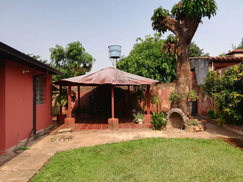 Gran casa residencial — foto 2