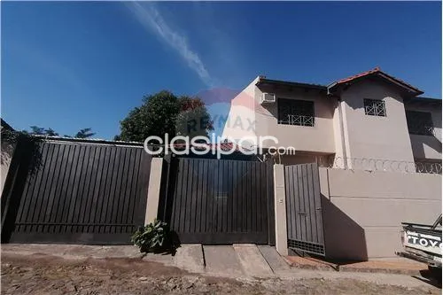 EN BARRIO HERRERA PARA VIVIENDA U OFICINA, 2 PLANTAS 3 DORMITORIOS — foto 3