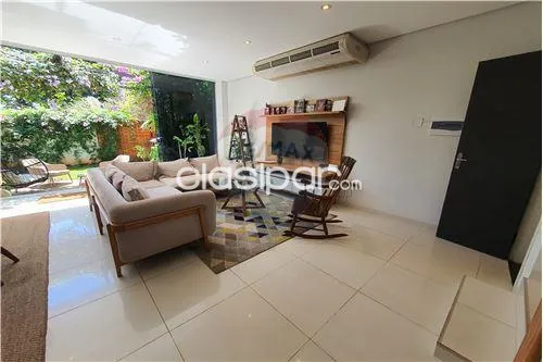 FINO AMOBLADO Y CON JARDIN, 2 DORMITORIOS — foto 3