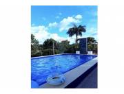 Casa con piscina y amplio patio a la venta 770,000,000 ₲