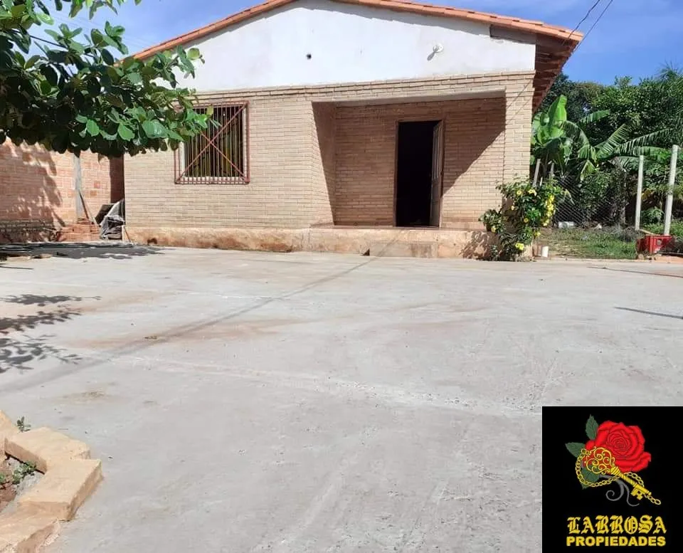 VENDO EN OFERTA!! CASA EN ITAUGUA, A CUADRAS DEL ESTADIO 12 DE OCTUBRE... COD 001 — foto 3