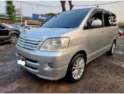 TOYOTA NOAH AÑO 2003 UNICO DUEÑO MOTOR 2.0