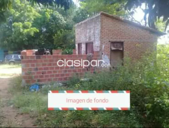 Pequeña Casa en hermoso terreno arbolado — foto 3