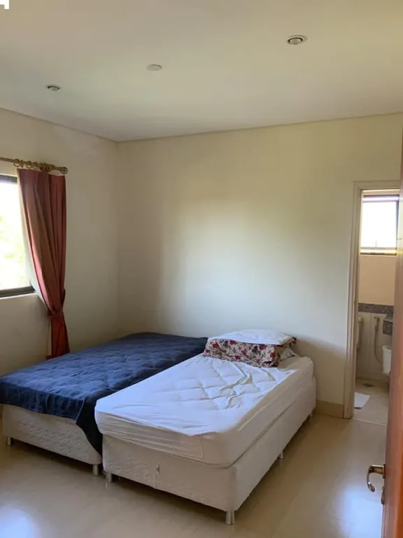 Vendo Casa Hermosa Arroyos y Esteros, En el Carlos Franco Country Club — foto 3