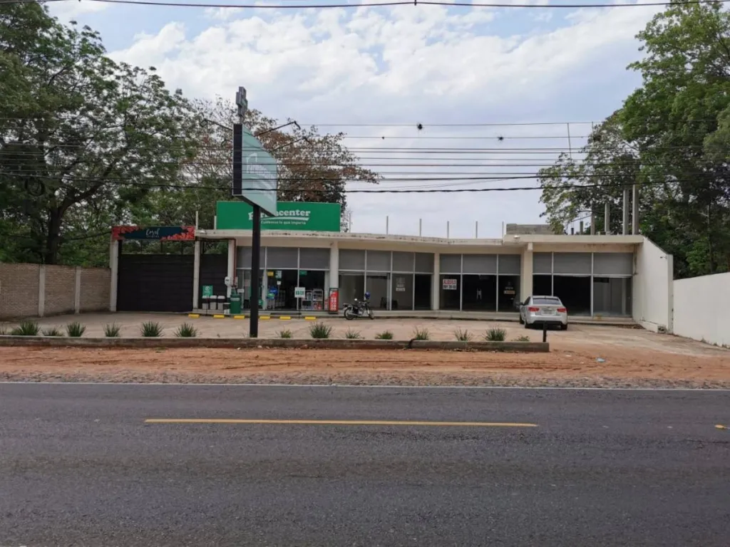 Alquilo amplio salón comercial Areguá — foto 3