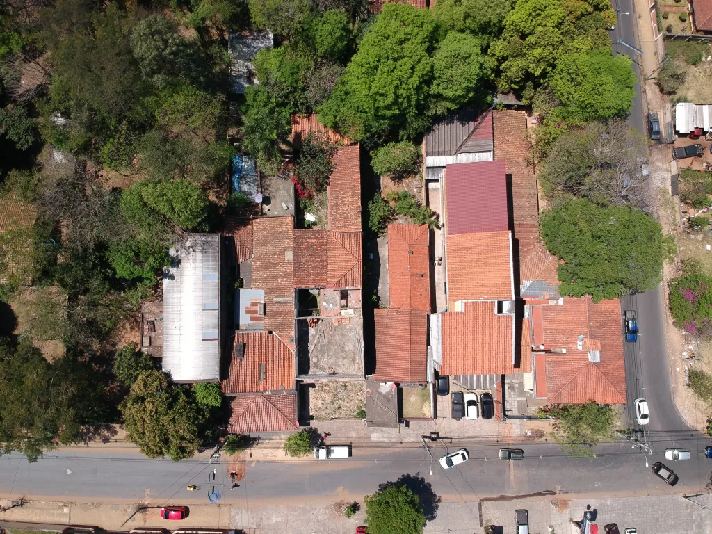 OFERTA DE TERRENO SOBRE VENEZUELA ZONA SIL — foto 2