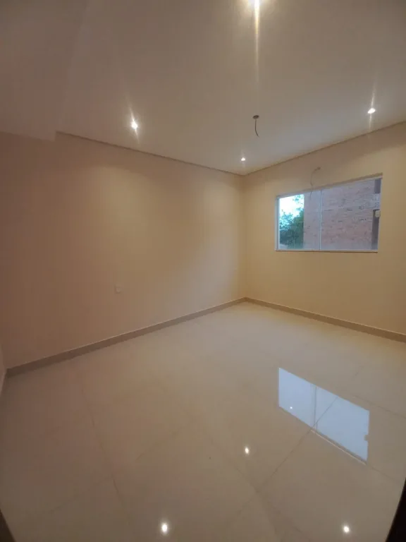 VENDO DUPLEX A ESTRENAR EN LAMBARE ZONA DEL YACTH COD 4010 — foto 3