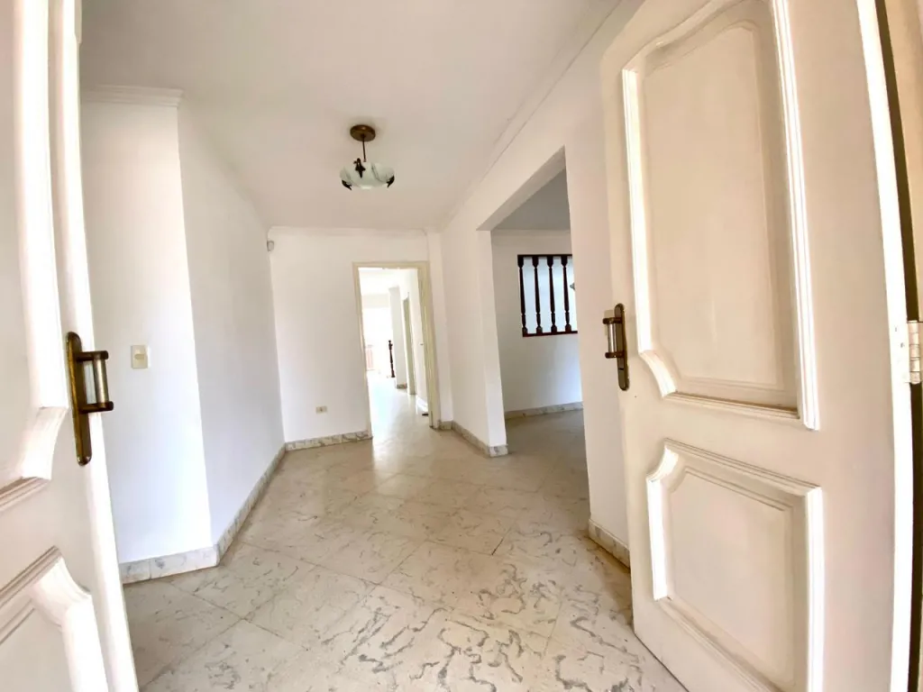 En venta hermosa residencia en Lambare — foto 2