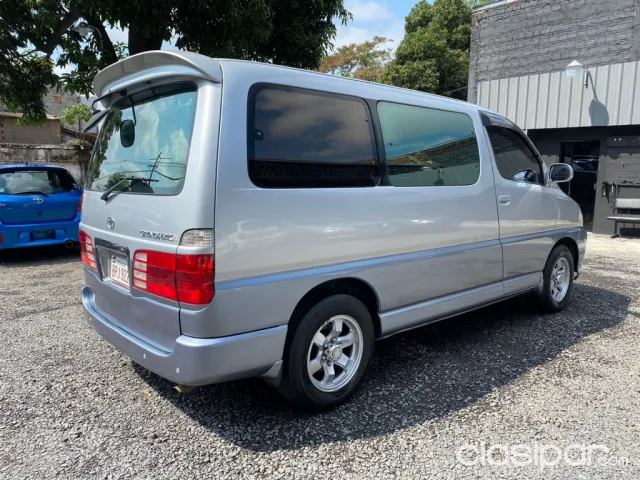 Toyota Hiace 2000 — foto 6