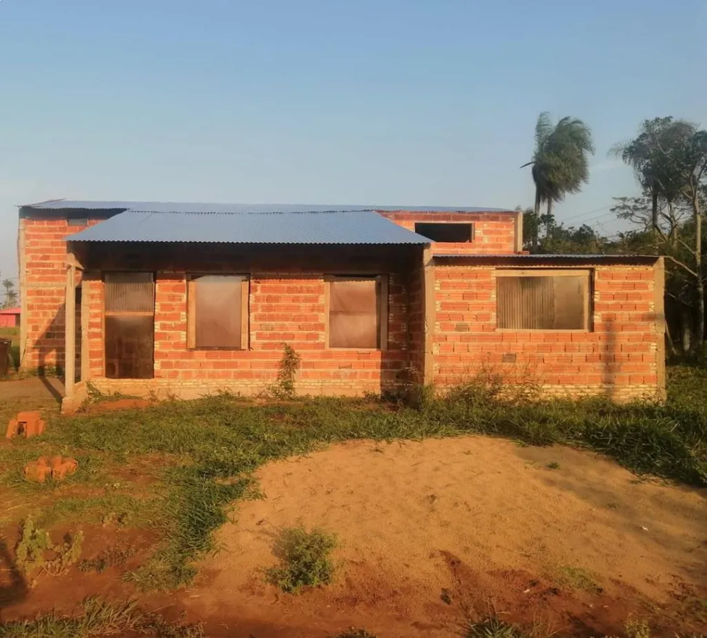 Vendo casa a terminar — foto 2